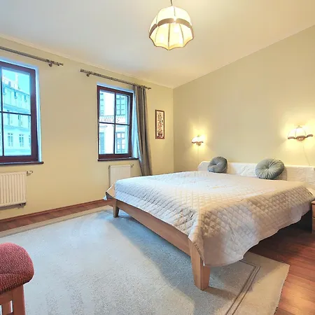 Mary Apartment