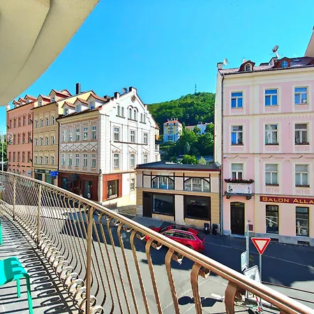 Mary Karlovy Vary